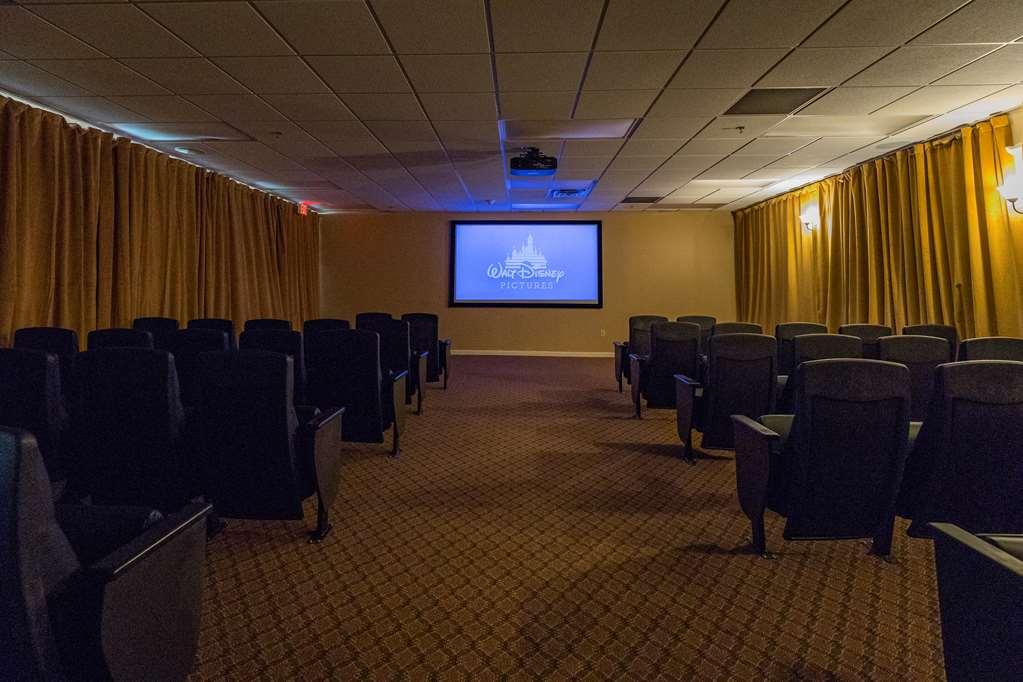 Vacation Village In The Berkshires Hancock Fasilitas foto The screening room at the Academy